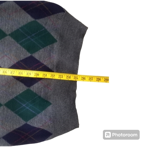 Tricots St Raphael V Neck Vintage Gray Wool Argyle  Sweater Vest  Size Large - Picture 6 of 8